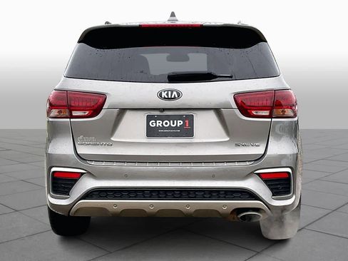 Used 2019 Kia Sorento SX image 4