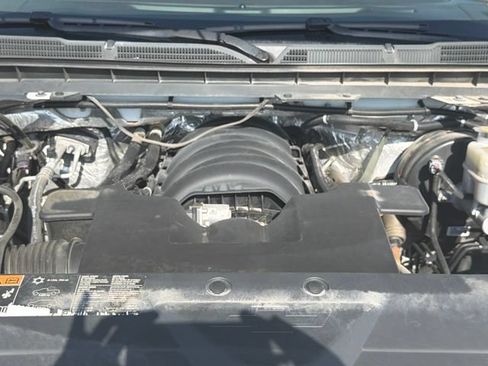 Used 2016 Chevrolet Silverado 1500 LTZ Z71 w/ LTZ Plus Package AWD/4WD image 32