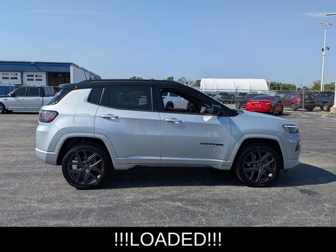 Used 2024 Jeep Compass Limited w/ High Altitude Package AWD/4WD image 9