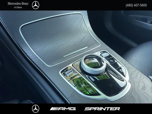 Used 2019 Mercedes-Benz GLC 300 image 25