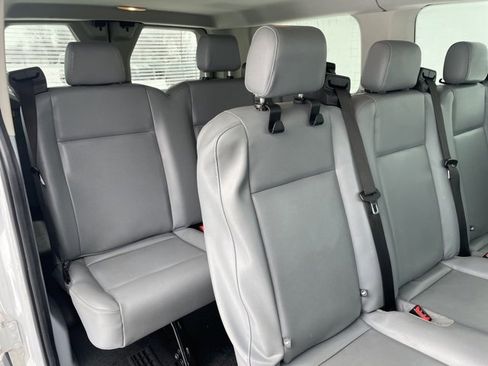 Used 2016 Ford Transit 150 XL image 20