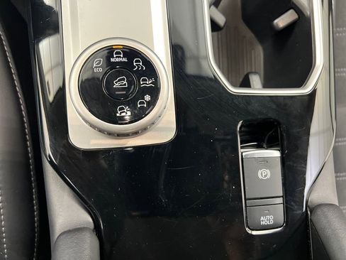 Used 2025 Mitsubishi Outlander SE AWD/4WD image 50