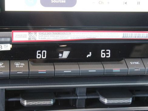 Used 2026 Toyota Camry SE FWD image 21
