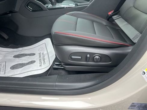 New 2026 Chevrolet TrailBlazer RS w/ Convenience Package image 17