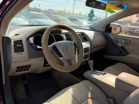 Used 2011 Nissan Murano SV image 9