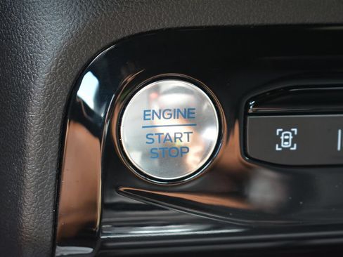 Used 2023 Ford Escape ST-Line Elite AWD/4WD image 15
