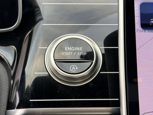 Certified 2025 Mercedes-Benz S 580 4MATIC Sedan image 25