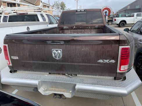 Used 2014 RAM 3500 Laramie w/ Protection Group image 5