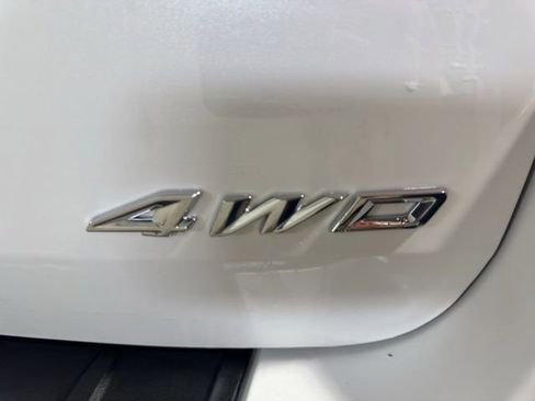 New 2026 Ford Explorer ST-Line w/ ST-Line Street Pack AWD/4WD image 9