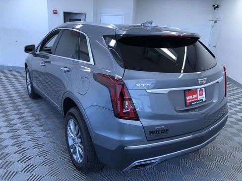 Used 2020 Cadillac XT5 Premium Luxury w/ LPO, Floor Liner Package AWD/4WD image 13