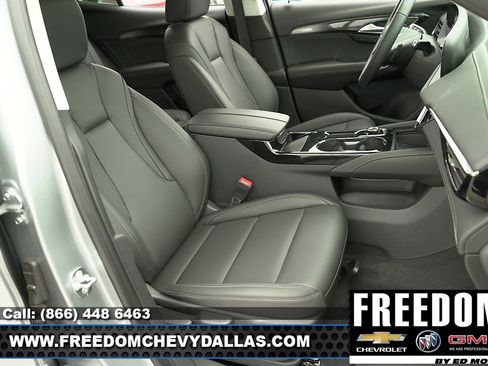 New 2025 Buick Envision Preferred image 15