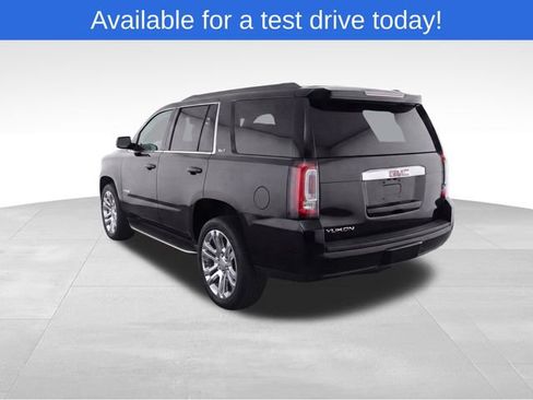 Used 2018 GMC Yukon SLT w/ Premium Edition AWD/4WD image 3