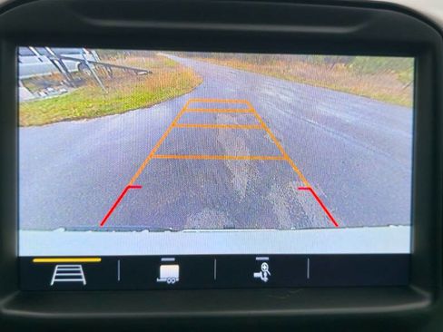 Used 2019 Chevrolet Silverado 1500 LTZ image 14