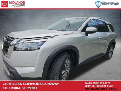 Used 2025 Nissan Pathfinder SL