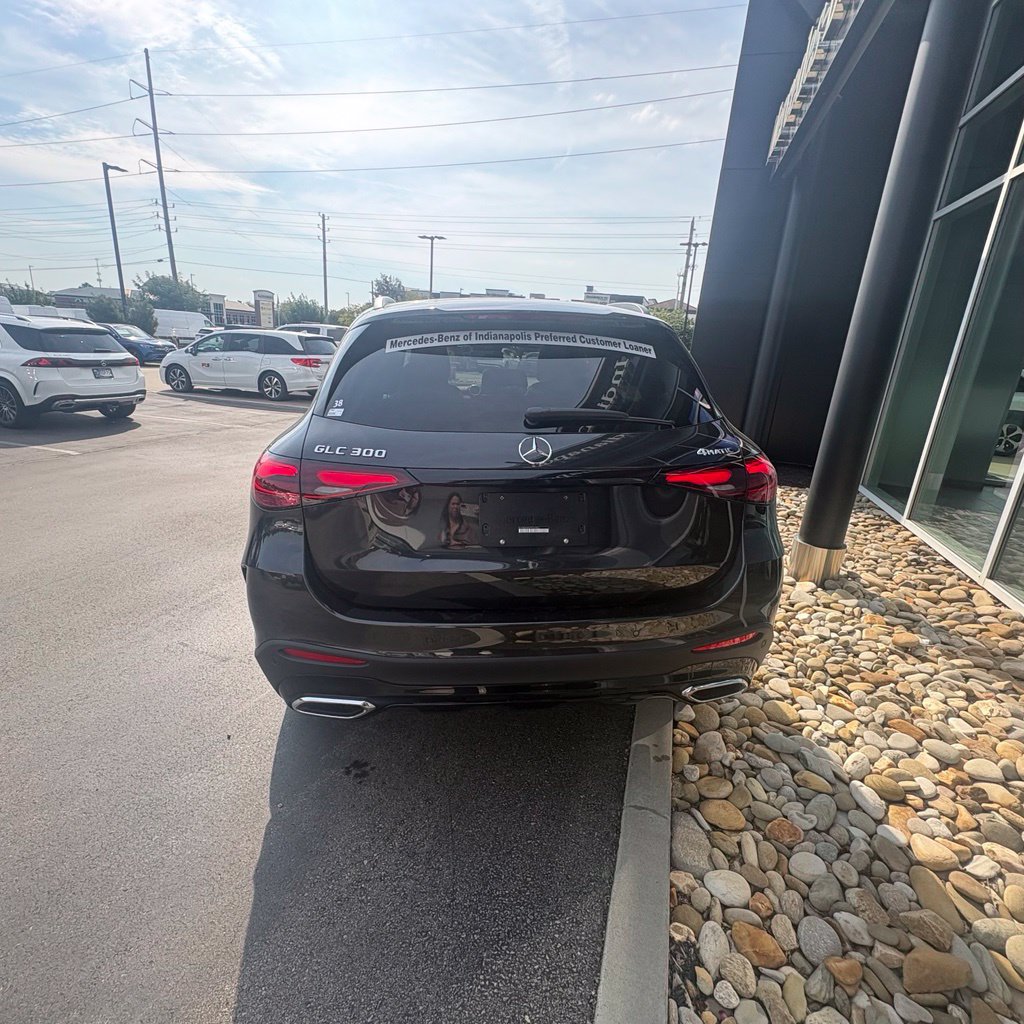 Used 2026 Mercedes-Benz GLC 300 4MATIC image 7