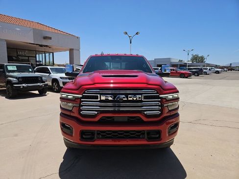 New 2026 RAM 2500 Laramie AWD/4WD image 6