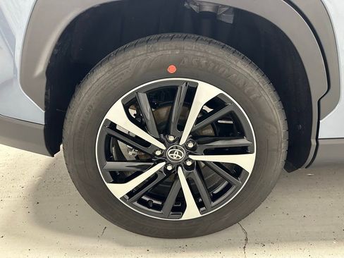 Used 2025 Toyota Corolla Cross XSE image 66