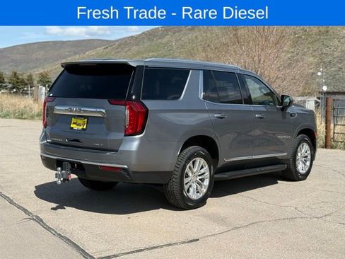 Used 2022 GMC Yukon SLT w/ Max Trailering Package AWD/4WD image 5