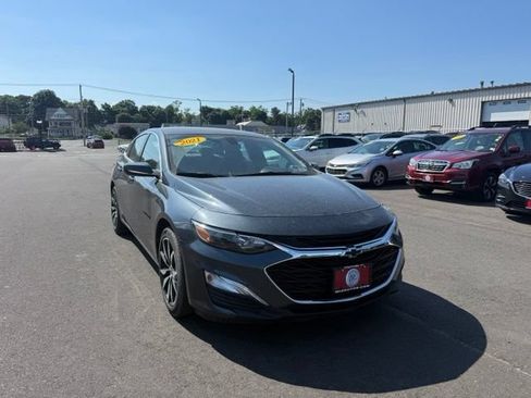 Used 2021 Chevrolet Malibu RS FWD image 5