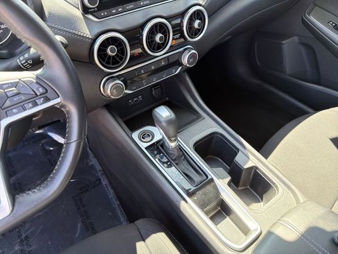 Used 2023 Nissan Sentra SV w/ Trunk Package image 18