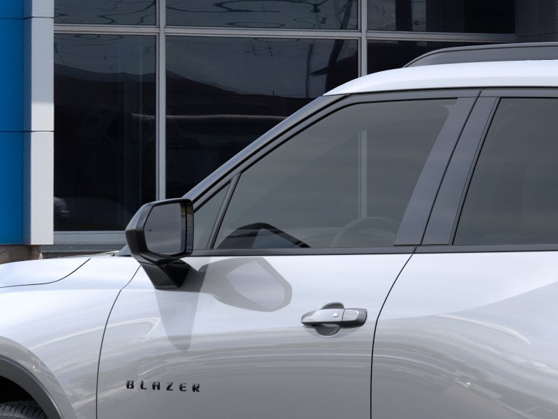 New 2026 Chevrolet Blazer LT w/ Convenience Package FWD image 12