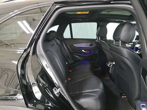 Used 2022 Mercedes-Benz GLC 300 4MATIC image 12