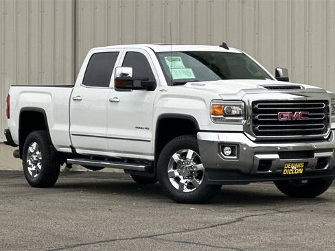 Used 2018 GMC Sierra 2500 SLT w/ Duramax Plus Package image 2
