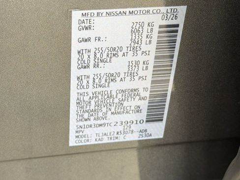 New 2026 Nissan Pathfinder Platinum w/ Cargo Package FWD image 20