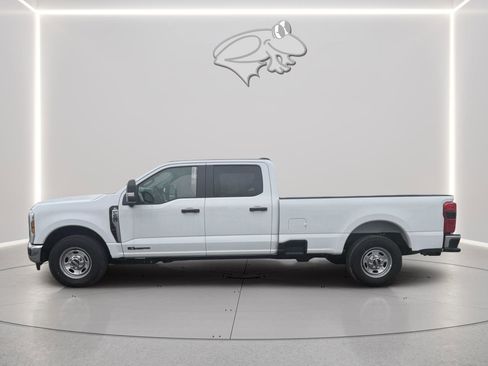 New 2025 Ford F250 XL w/ 360-Degree Camera Package image 4