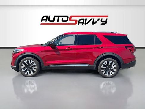Used 2025 Ford Explorer Platinum w/ LUX Leather Package AWD/4WD image 4