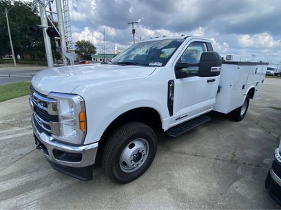 New 2023 Ford F350 XL w/ Snow Plow Prep Package
