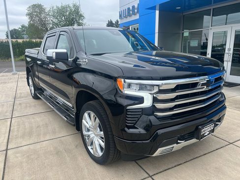 Certified 2024 Chevrolet Silverado 1500 High Country w/ High Country Premium Package AWD/4WD image 1