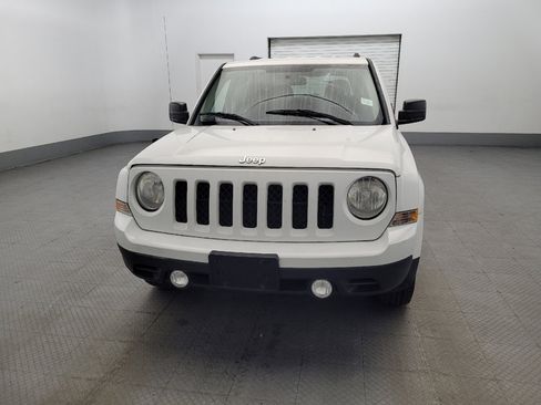 Used 2014 Jeep Patriot Sport image 15