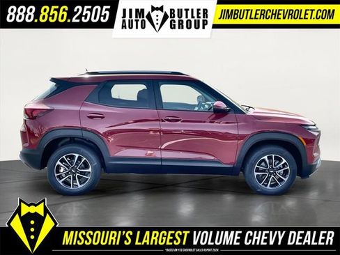 New 2026 Chevrolet TrailBlazer LT w/ Convenience Package AWD/4WD image 8