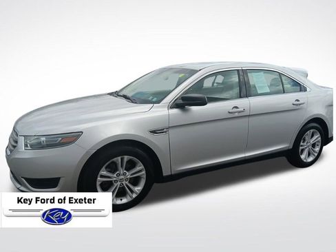 Used 2016 Ford Taurus SE FWD image 7