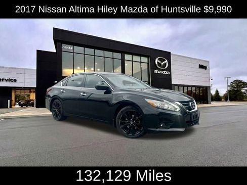 Used 2017 Nissan Altima 2.5 SR w/ Midnight Edition Package image 1