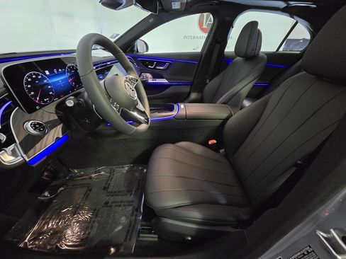 New 2026 Mercedes-Benz E 350 4MATIC Sedan image 10