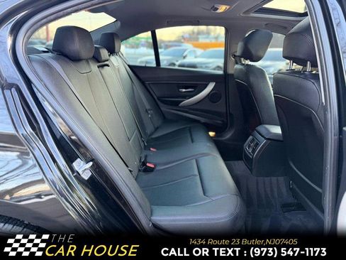 Used 2017 BMW 320i xDrive Sedan image 21