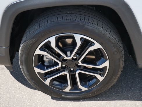 Used 2023 Jeep Compass Limited AWD/4WD image 15
