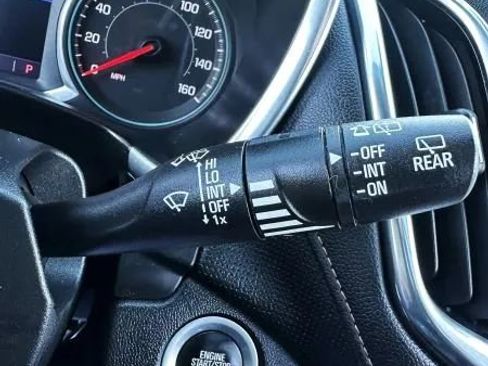 Used 2019 Chevrolet Equinox Premier image 48