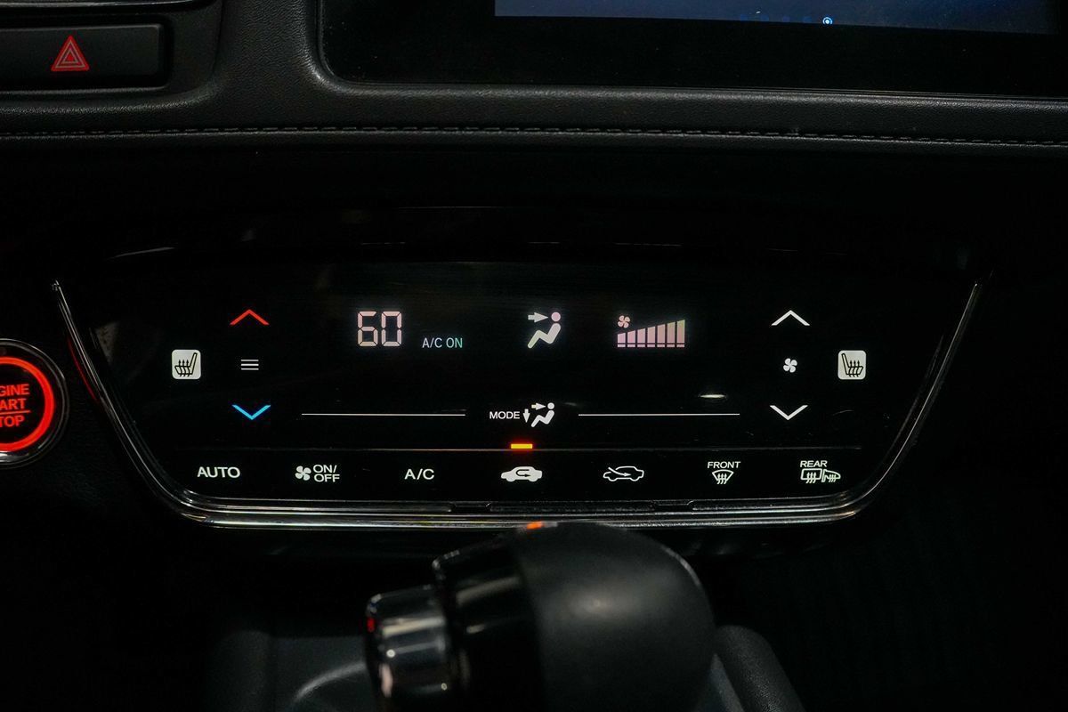 Used 2022 Honda HR-V EX image 13