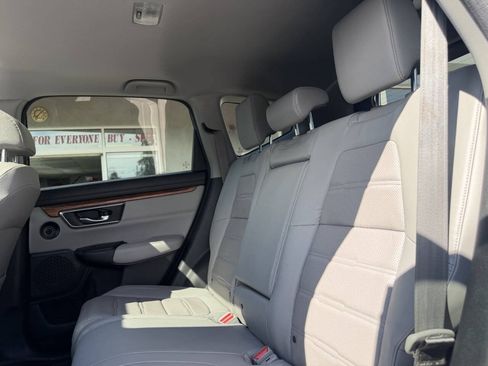 Used 2018 Honda CR-V Touring image 24