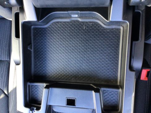 Used 2023 RAM 1500 Big Horn AWD/4WD image 19
