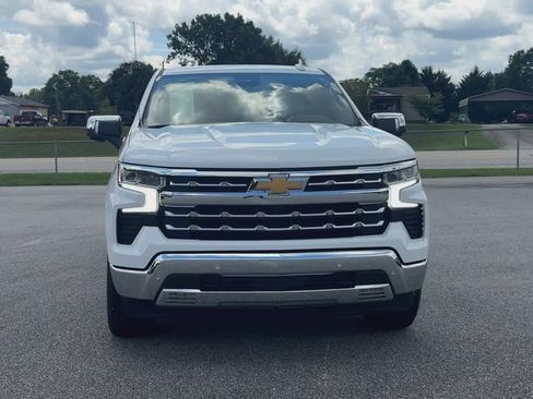 Certified 2024 Chevrolet Silverado 1500 LTZ AWD/4WD image 3