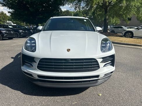 Used 2021 Porsche Macan AWD/4WD image 2