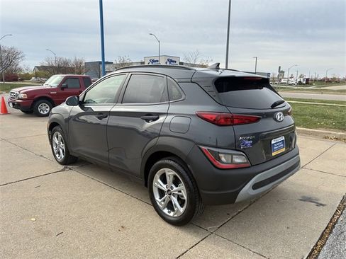 Used 2023 Hyundai Kona SEL w/ Cargo Package image 6