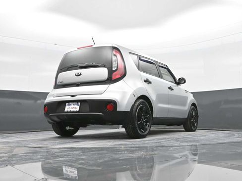 Used 2019 Kia Soul image 36