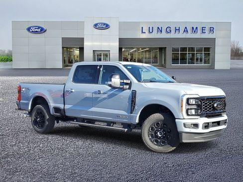 New 2026 Ford F250 Lariat w/ Black Appearance Package image 1