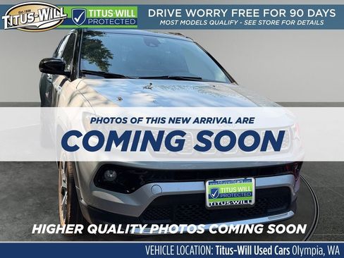 Used 2025 Jeep Compass Limited AWD/4WD image 1
