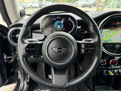 Used 2024 MINI Cooper SE FWD image 23